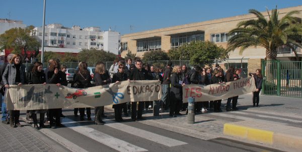 DIJOUS AL CARRER