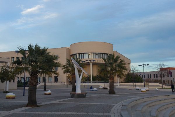 VISITA A LA UNIVERSITTAT JAUME I. Isabel Fernández i J.Manuel Palacios (1r. Bat)