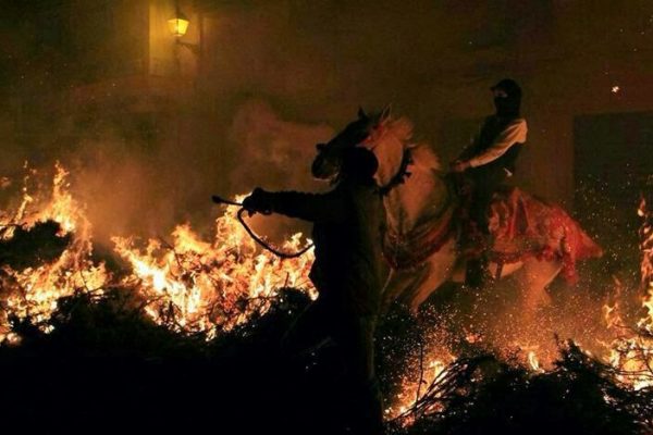 SANT ANTONI. Amb la col·laboració d’Agustí Ventura.