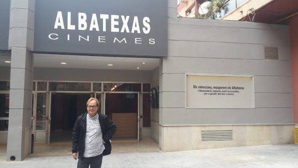 ALBATEXAS. Una illa de normalitat cinematogràfica… i lingüística (Viure en valencià-2)