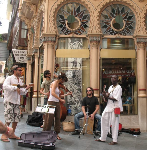 MÚSICS FOTOGRAFIATS PEL CARRER (4) DIADA MUNDIAL DE LA MÚSICA 2020